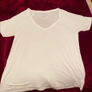 White v neck shirt